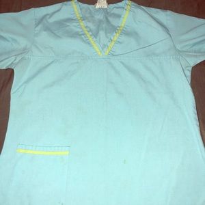 Urbane scrub top - Medium